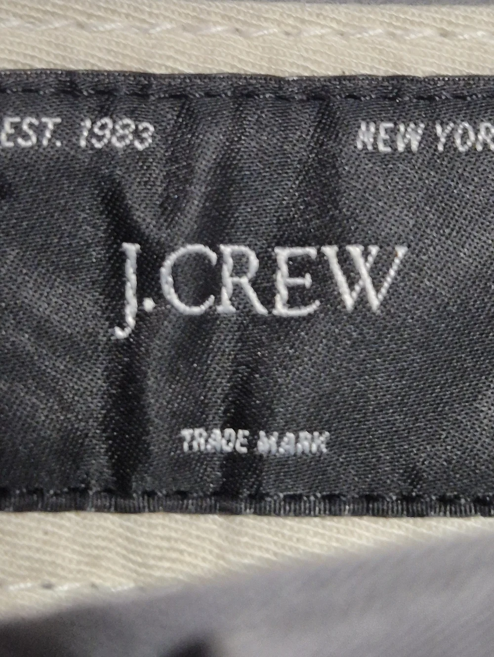 NWT J. Crew Men's Gray Flat Front Chino Short..Size:36